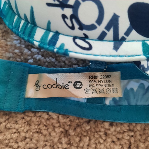 NWT Coobie 36 B Bra..  Padded Underwire, removable straps. - Picture 3 of 4